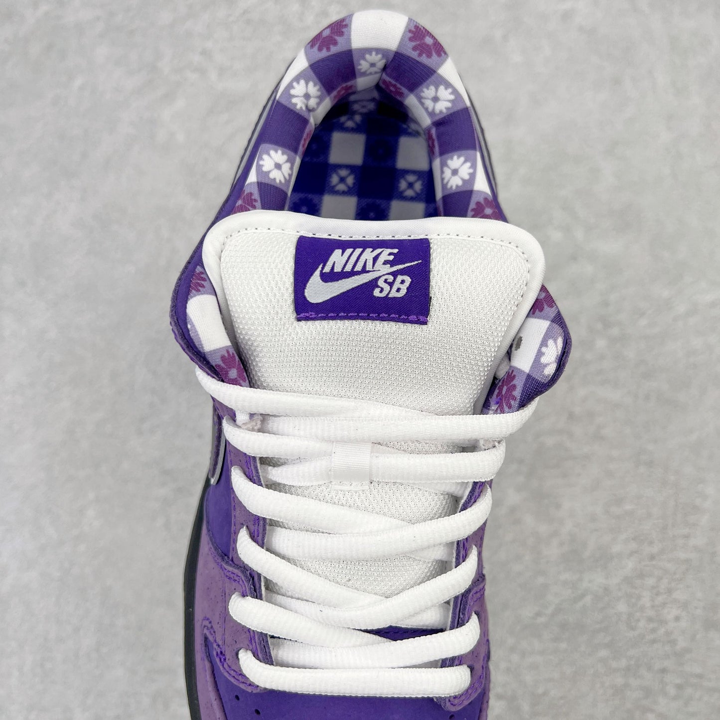 Nike SB Dunk Low "Purple Lobster"