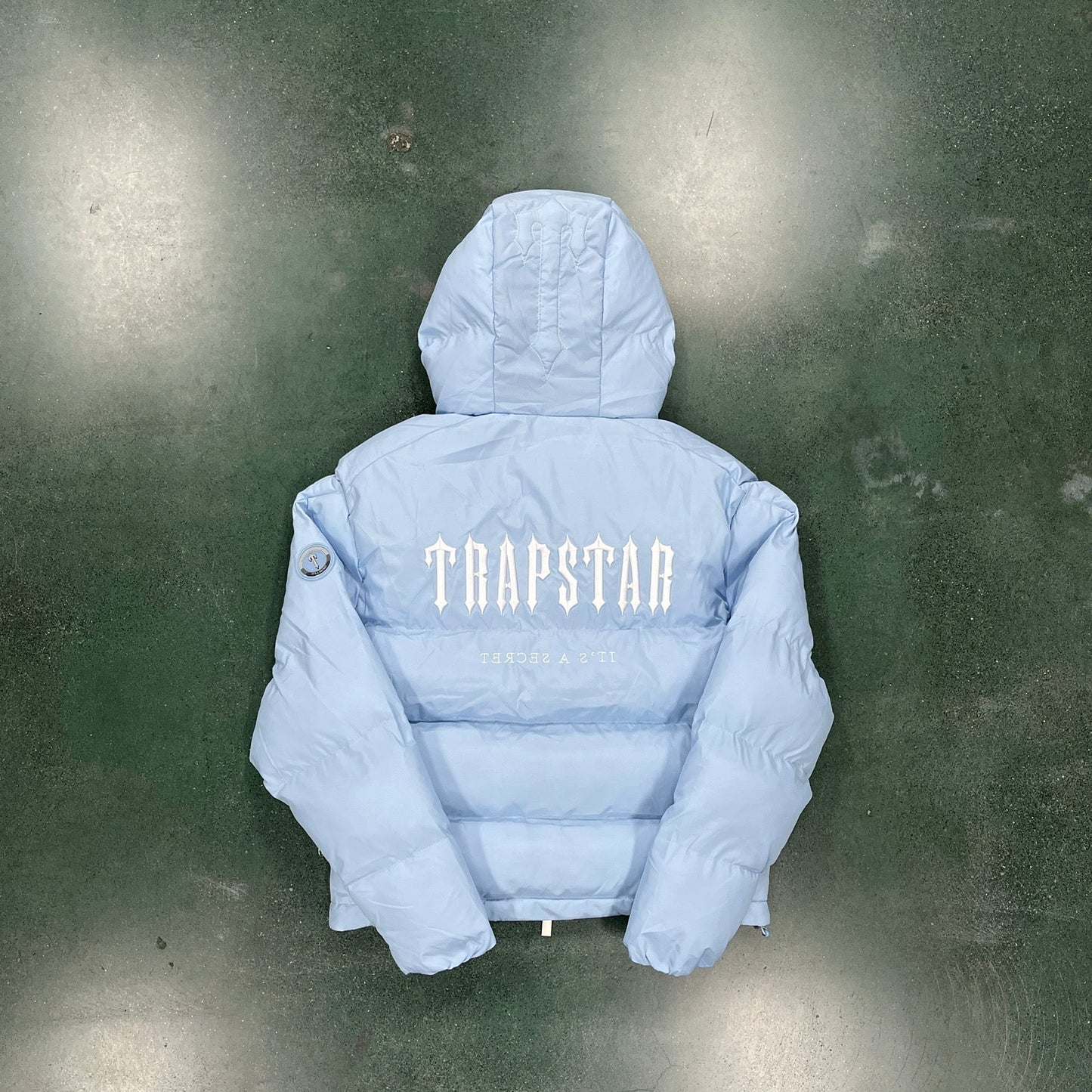 Jaqueta Trapstar “Puffer Decoded 2.0 Ice Blue”