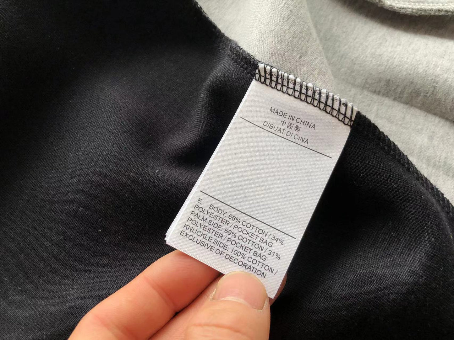 Nike Tech Fleece "Black and White"