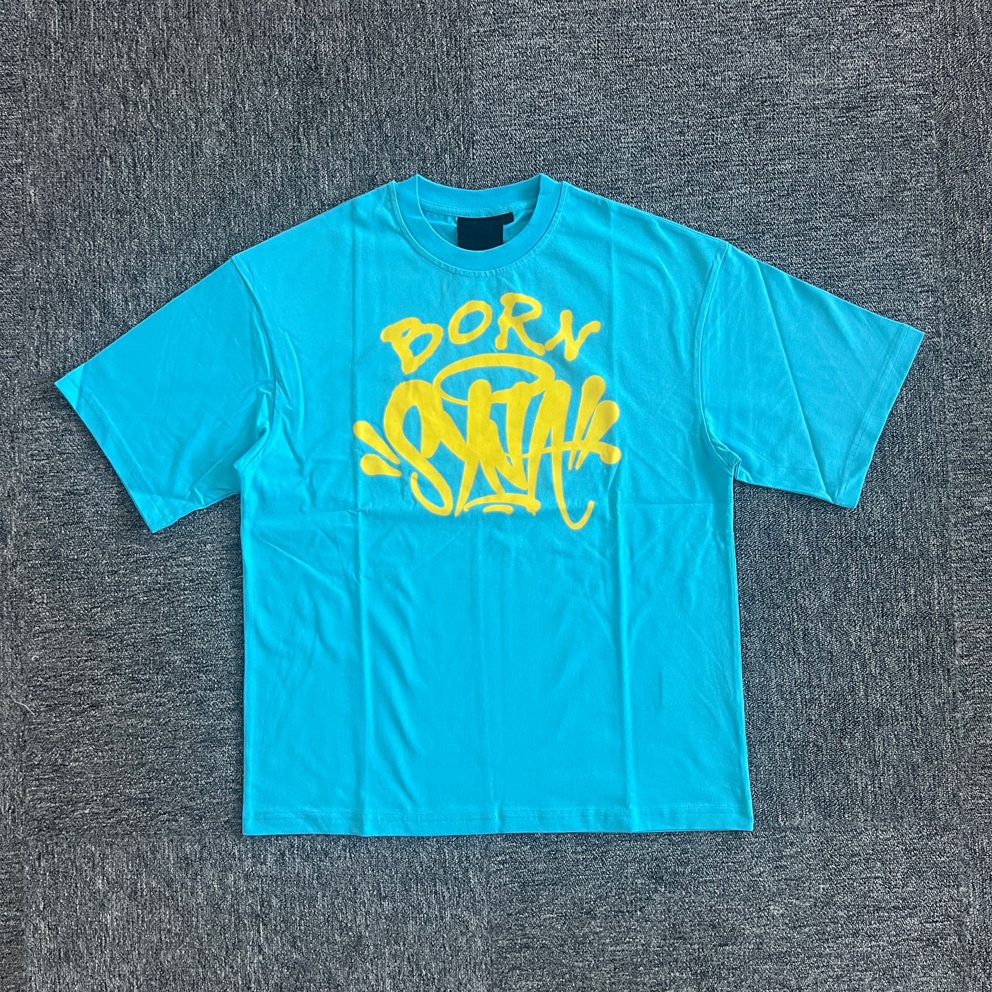 Camiseta Syna World "Born Blue"