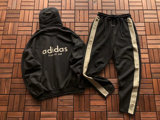 Conjunto Moletom Fear Of God "Fear Of God x Adidas Black and Bege"